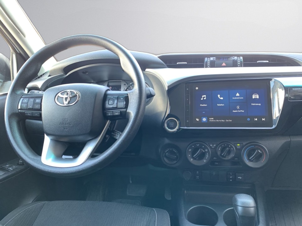 Toyota Hilux 2,4D - foto 6