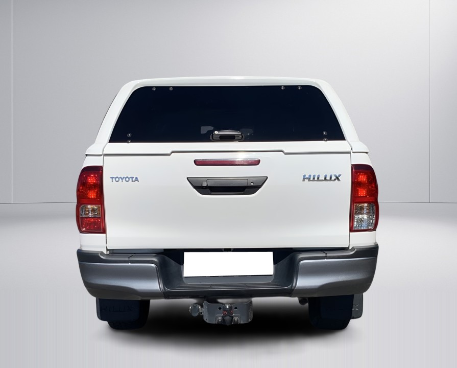 Toyota Hilux 2,4D (4)