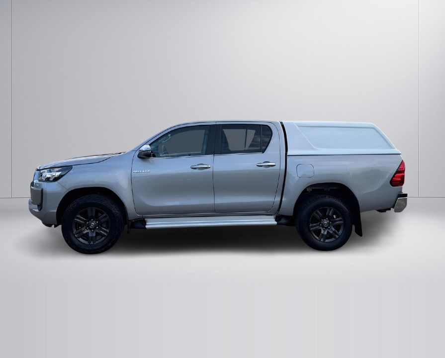 Toyota Hilux 2,4D Comfort - foto 6