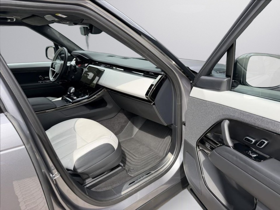 Land Rover Range Rover Sport 3.0 D350 - foto 13