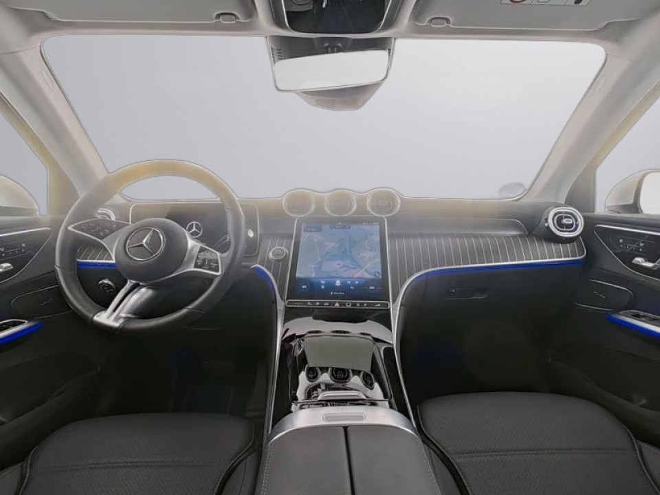 Mercedes-Benz GLC 300e 4MATIC Avantgarde (4)