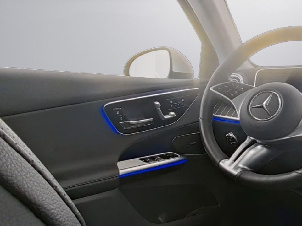 Mercedes-Benz GLC 300e 4MATIC Avantgarde - foto 6