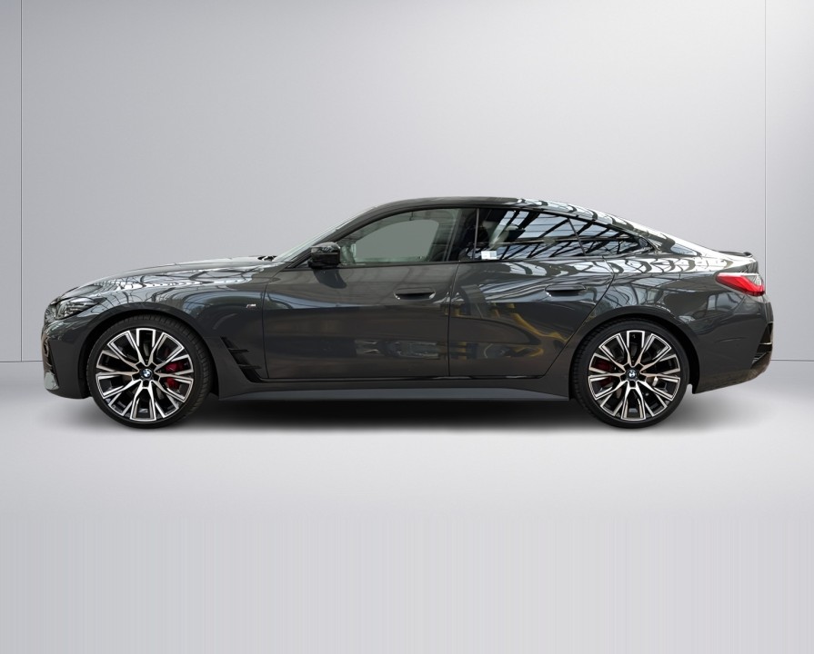 BMW Seria 4 M440i xDrive Gran Coupe (5)
