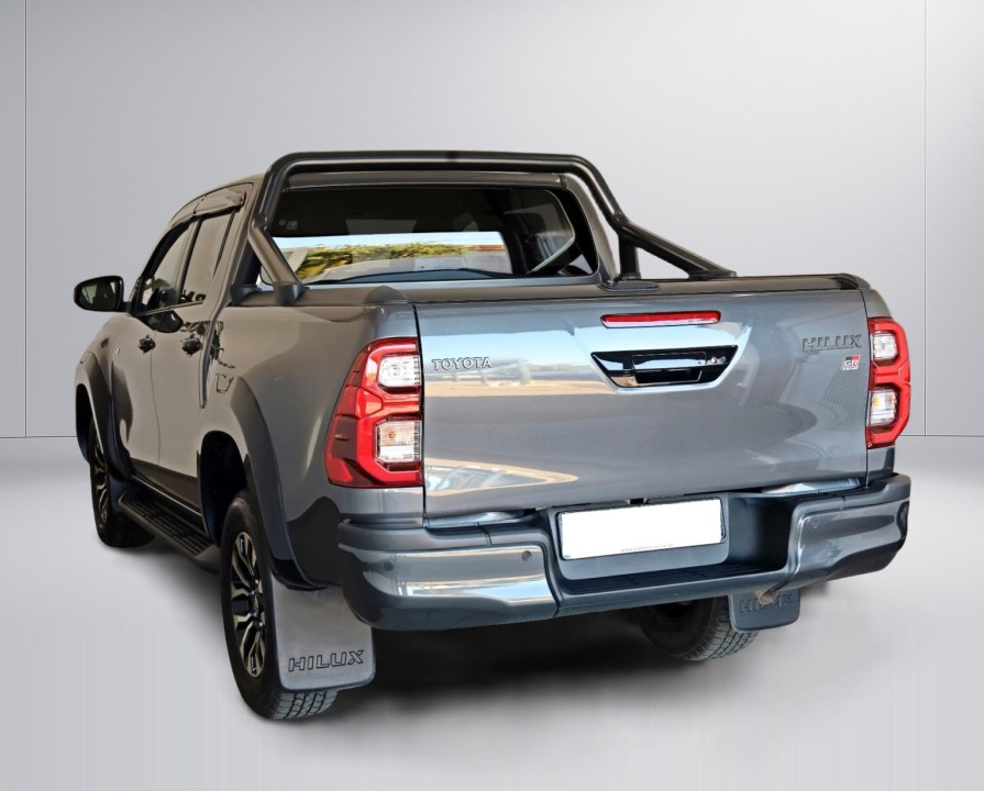 Toyota Hilux 2.8 D-4D GR Sport - foto 6