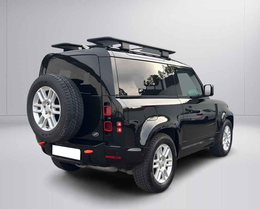 Land Rover Defender 90 D250 XS Edition (4)
