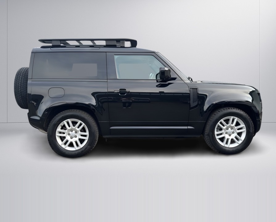 Land Rover Defender 90 D250 XS Edition (3)
