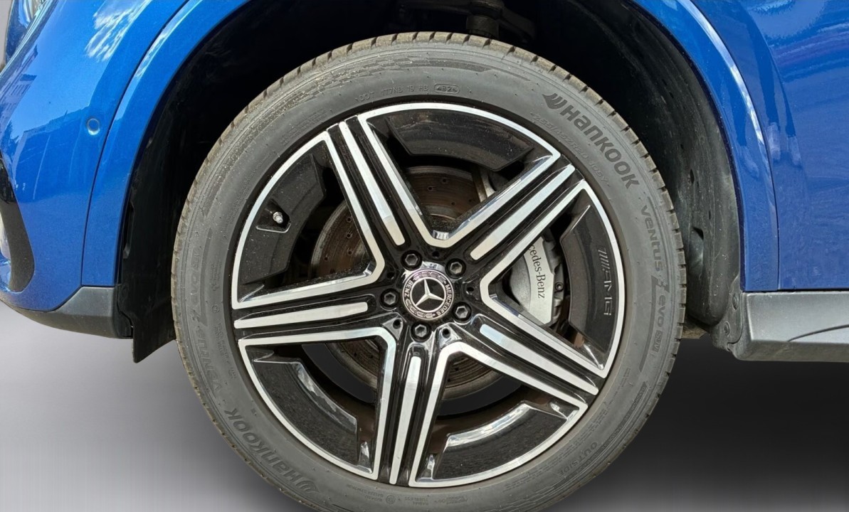 Mercedes-Benz GLC 300e 4MATIC AMG Line - foto 15
