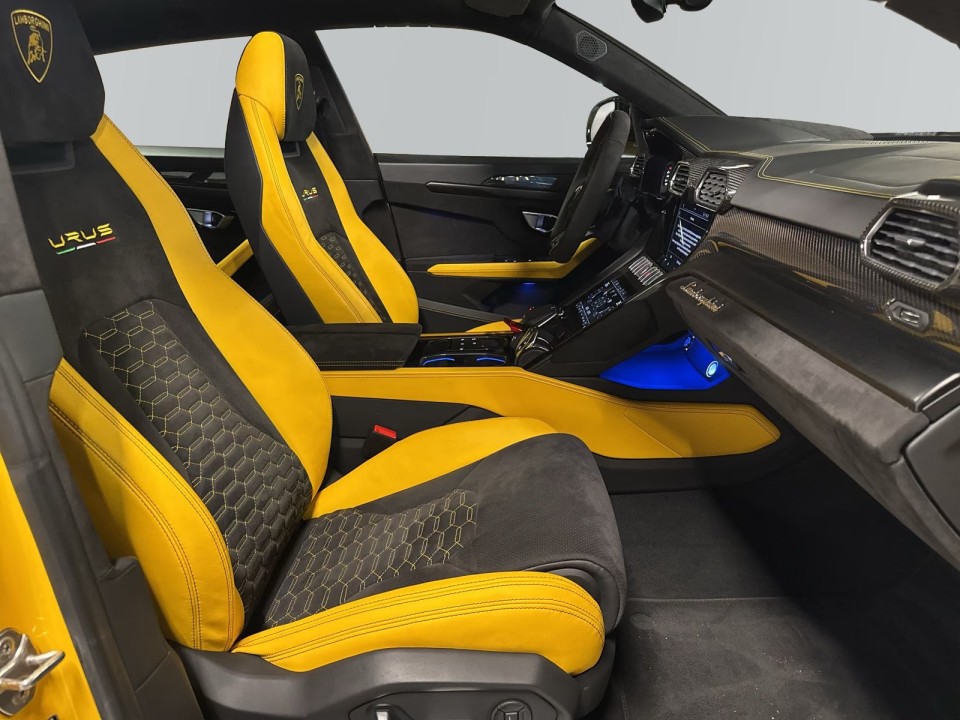 LAMBORGHINI URUS 2021 — imagine 18