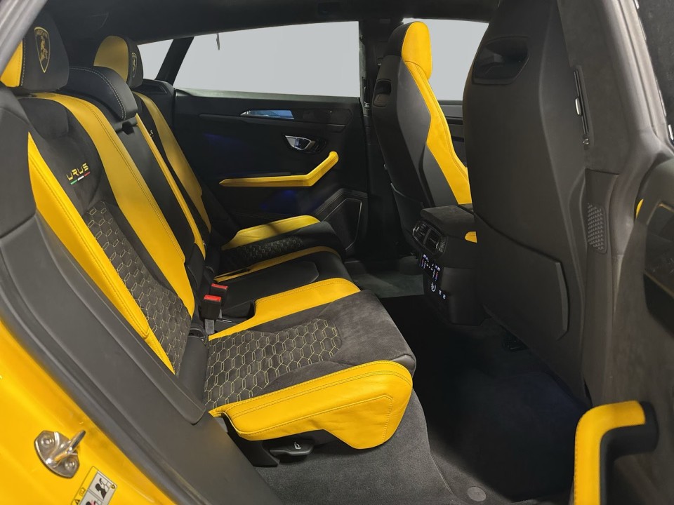 LAMBORGHINI URUS 2021 — imagine 17