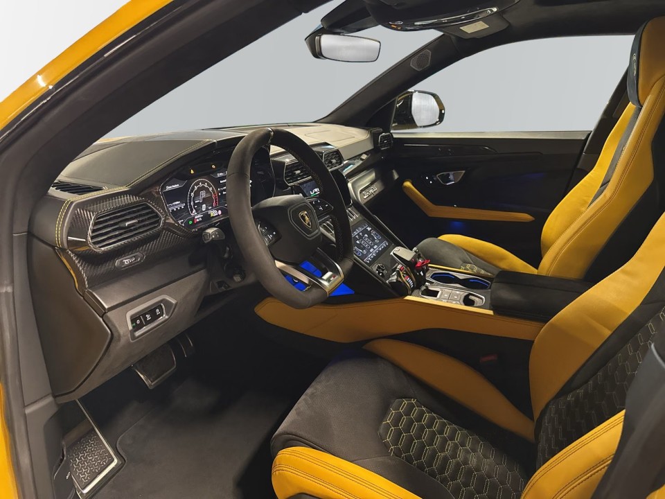 LAMBORGHINI URUS 2021 — imagine 15