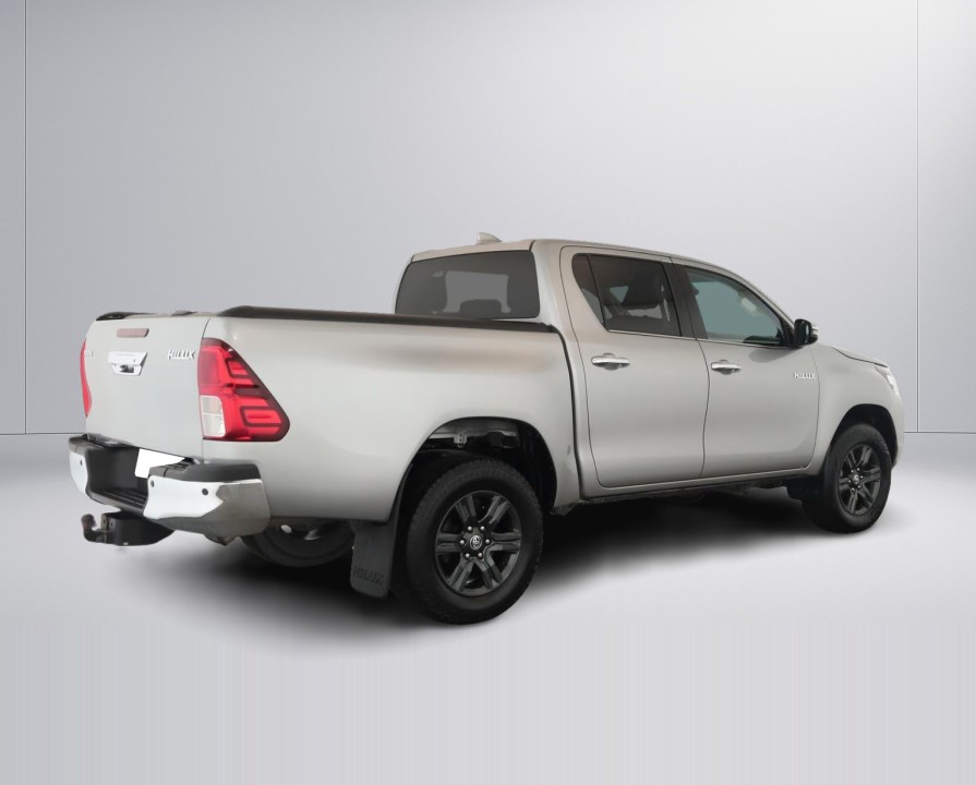 Toyota Hilux 2.8D Comfort (4)