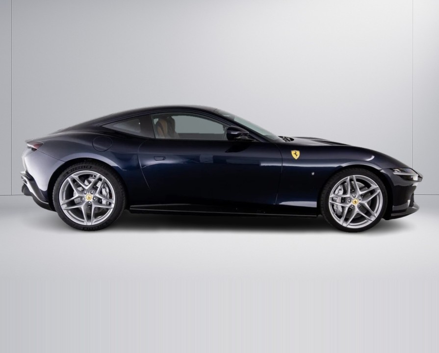 Ferrari Roma (2)