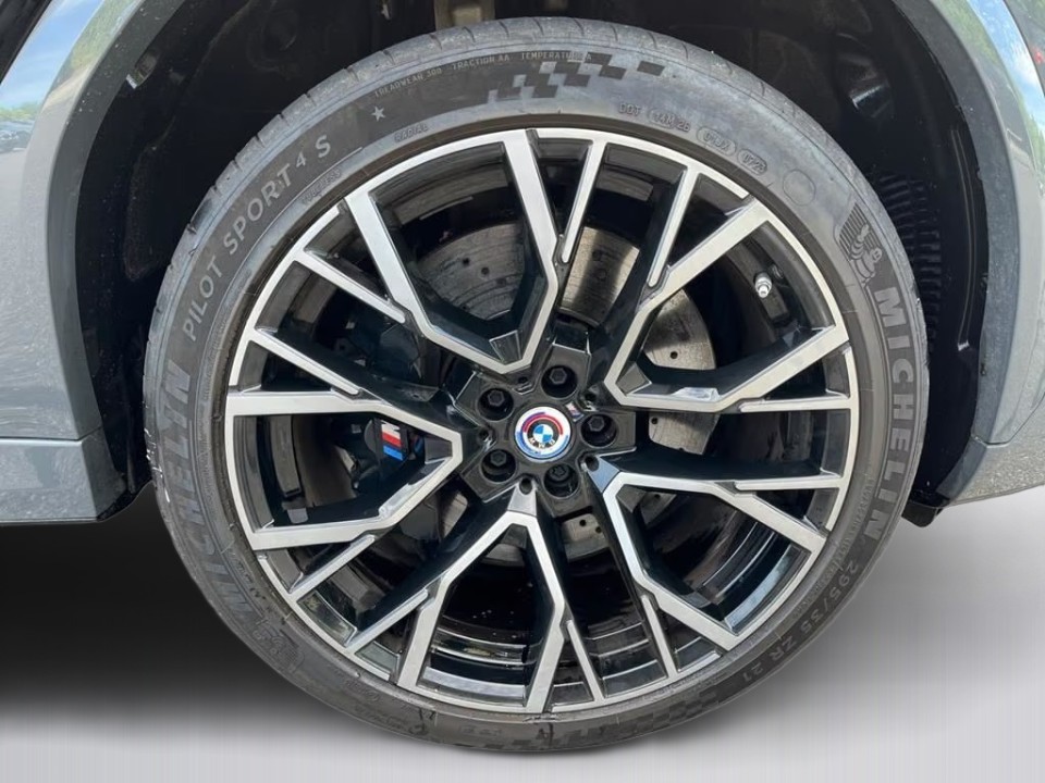 BMW X6 M Competition - foto 20