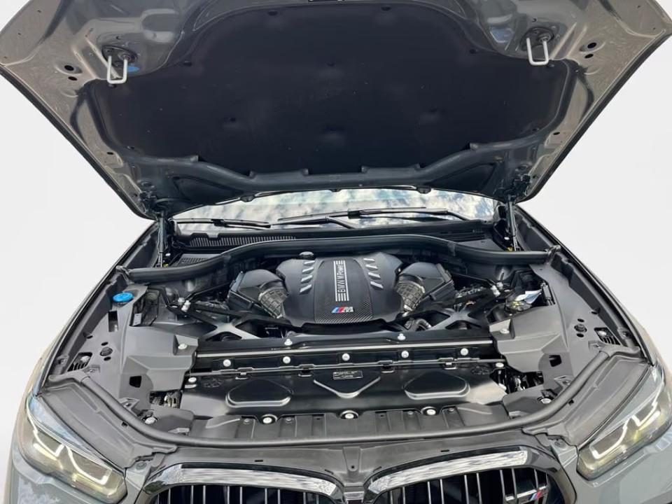 BMW X6 M Competition - foto 18