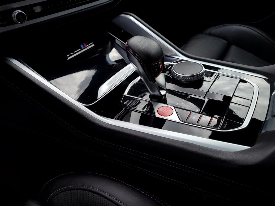 BMW X6 M Competition - foto 16