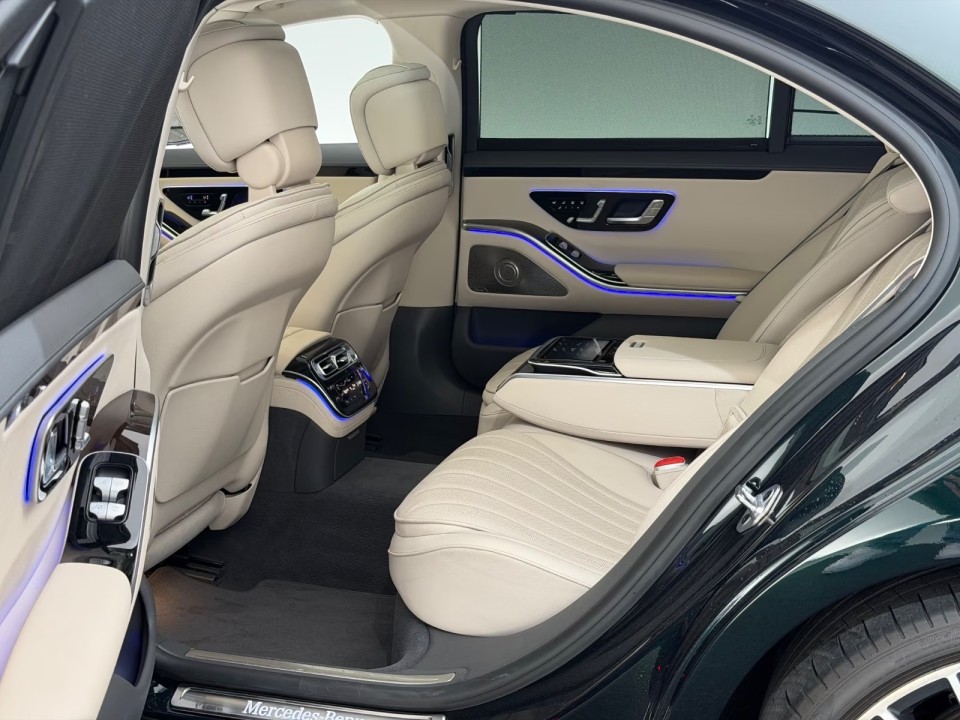 Mercedes-Benz S 400 4MATIC Long AMG Line - foto 31