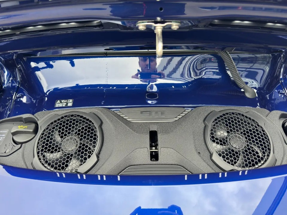 Porsche 911 Carrera 4 GTS - foto 23
