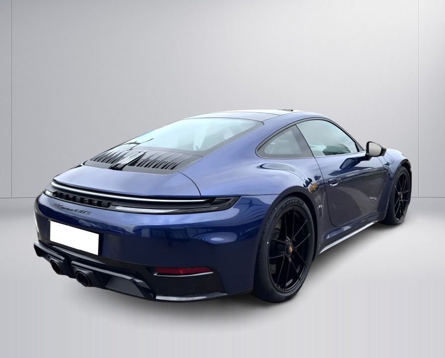 Porsche 911 Carrera 4 GTS (3)