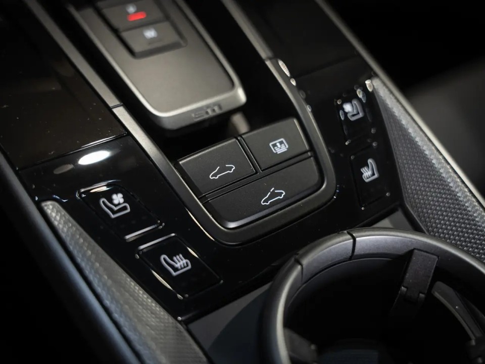 Porsche 911 Carrera 4S - foto 16