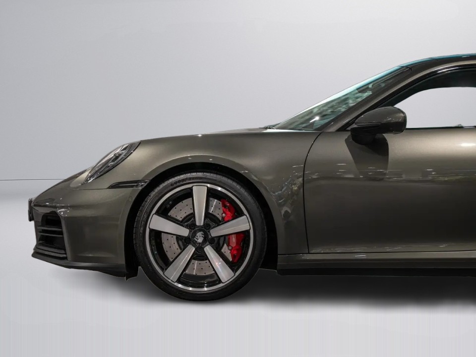 Porsche 911 Carrera 4S - foto 34