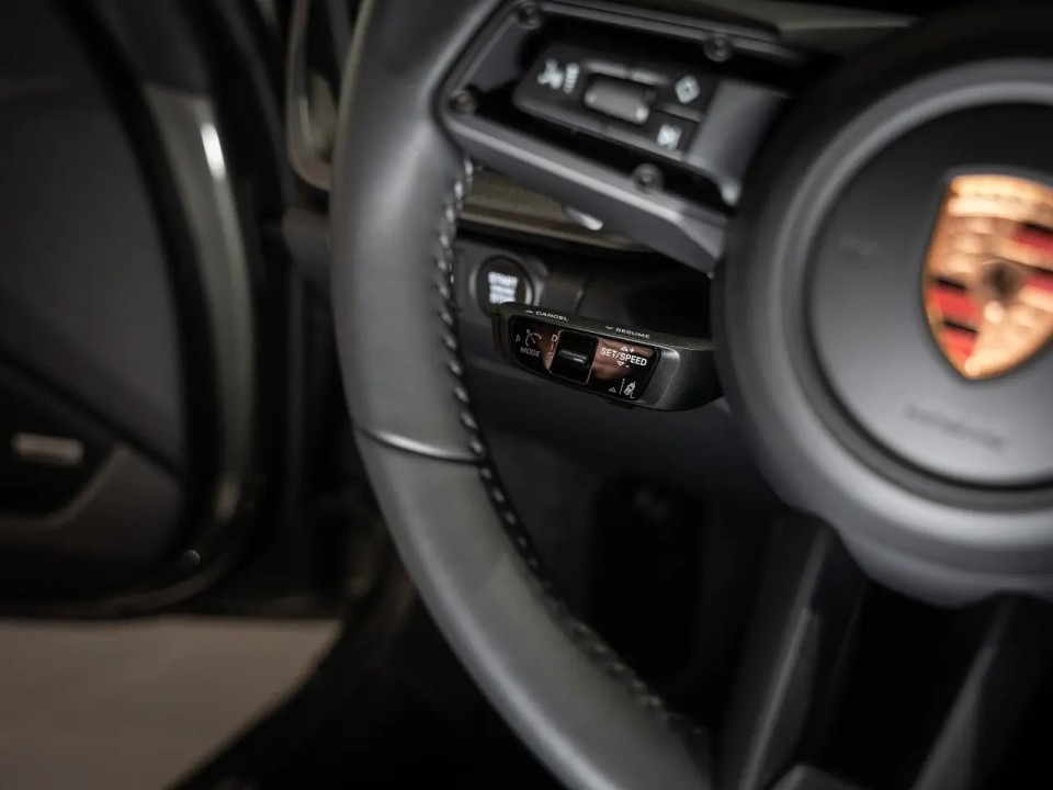 Porsche 911 Carrera 4S - foto 9