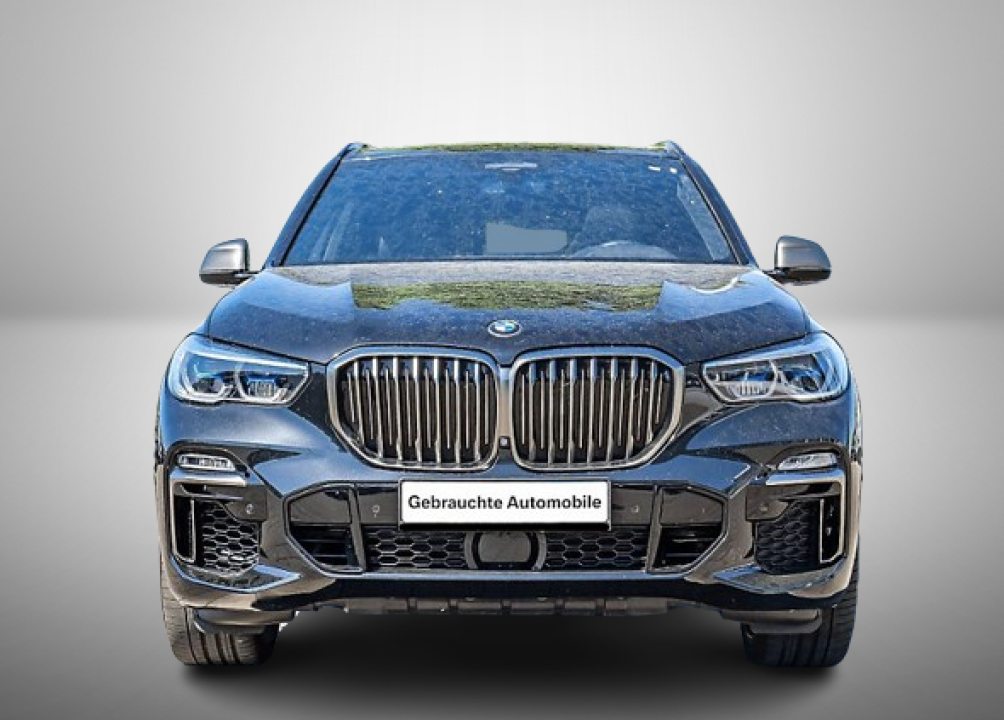 BMW X5 M50D (2)