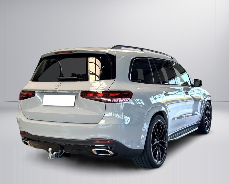 Mercedes-Benz GLS 450 4MATIC AMG Line (3)