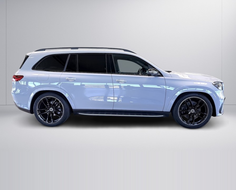 Mercedes-Benz GLS 450 4MATIC AMG Line (2)