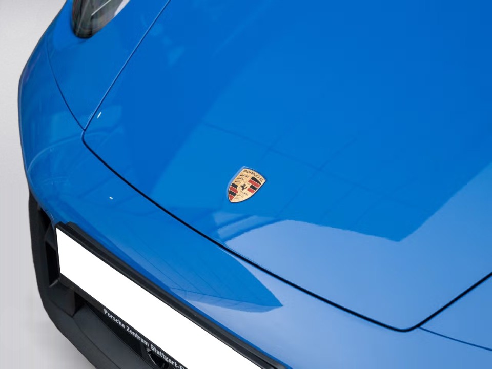 Porsche 911 Carrera 4 GTS - foto 31
