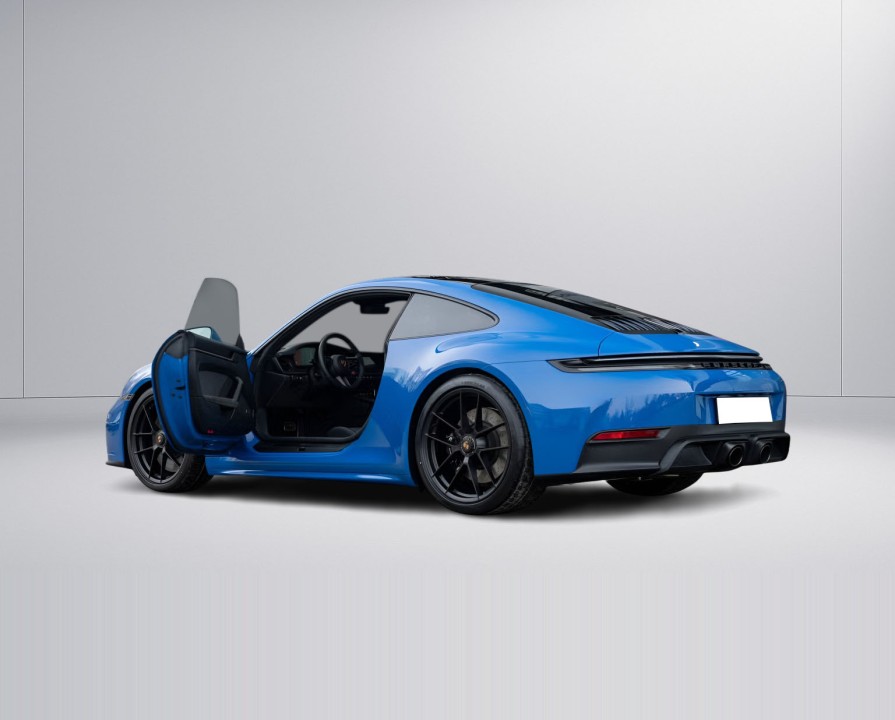 Porsche 911 Carrera 4 GTS (4)
