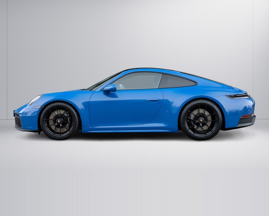Porsche 911 Carrera 4 GTS (5)