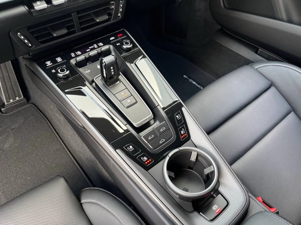Porsche 911 Carrera 4S - foto 15