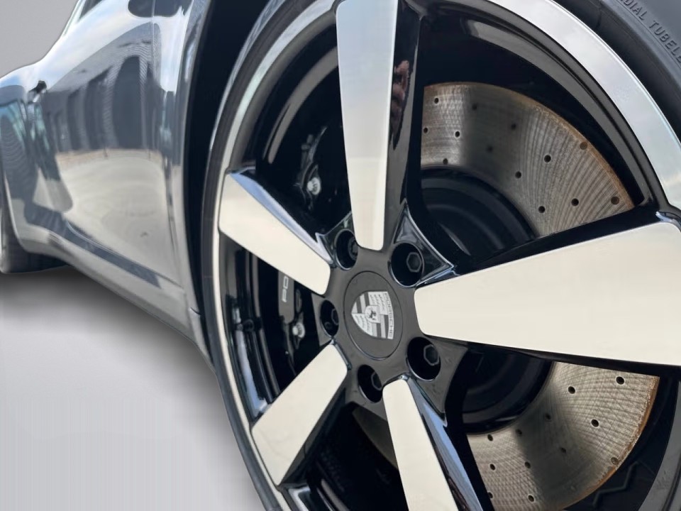 Porsche 911 Carrera 4S - foto 43