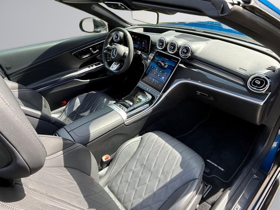 Mercedes-AMG CLE Cabriolet 53 4MATIC+ - foto 18
