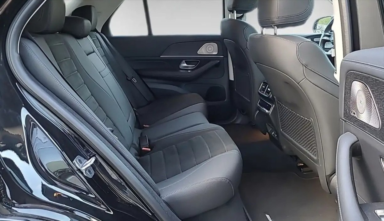 Mercedes-Benz GLE 350de 4MATIC AMG Line - foto 11