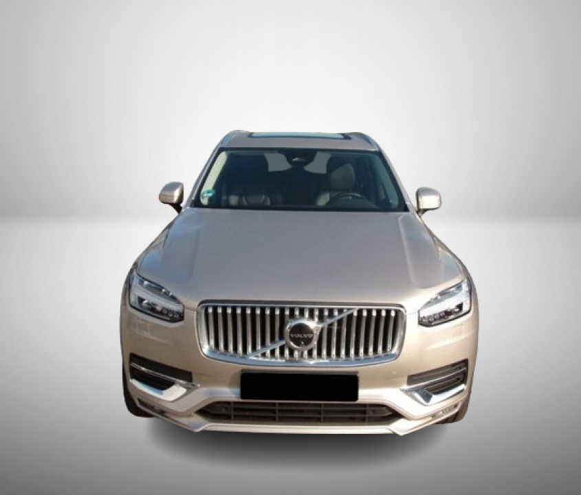 Volvo XC 90 B5 AWD Plus Bright 7 Locuri (2)