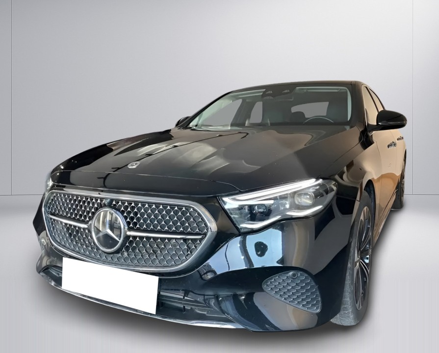 Mercedes-Benz E 300de 4MATIC Avantgarde - foto 6