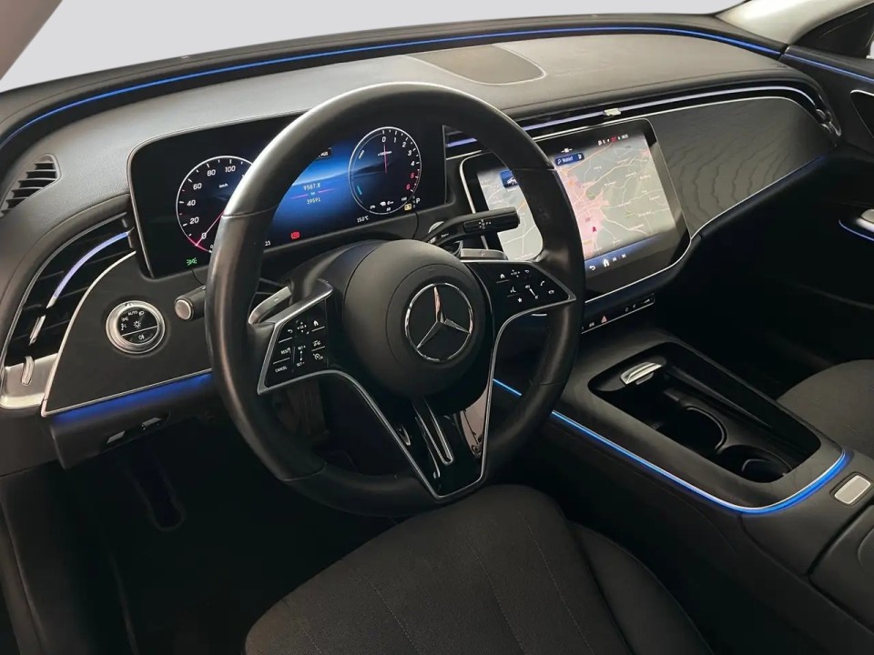 Mercedes-Benz E 300de 4MATIC Avantgarde - foto 7