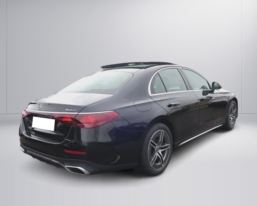 Mercedes-Benz E 400e 4MATIC AMG Line (3)