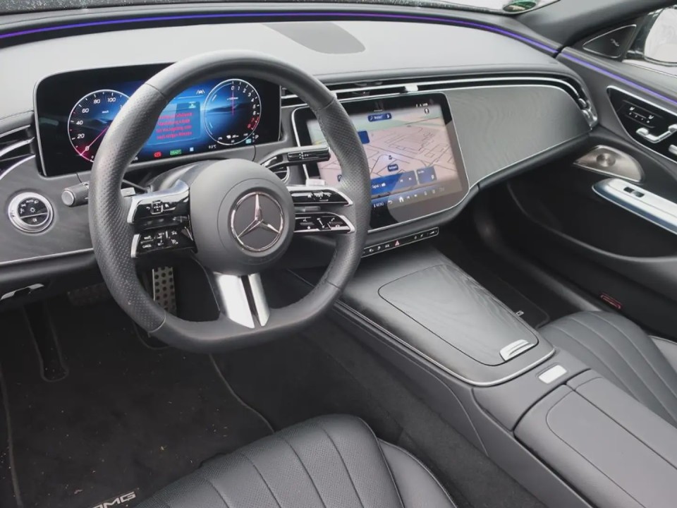 Mercedes-Benz E 400e 4MATIC AMG Line - foto 8