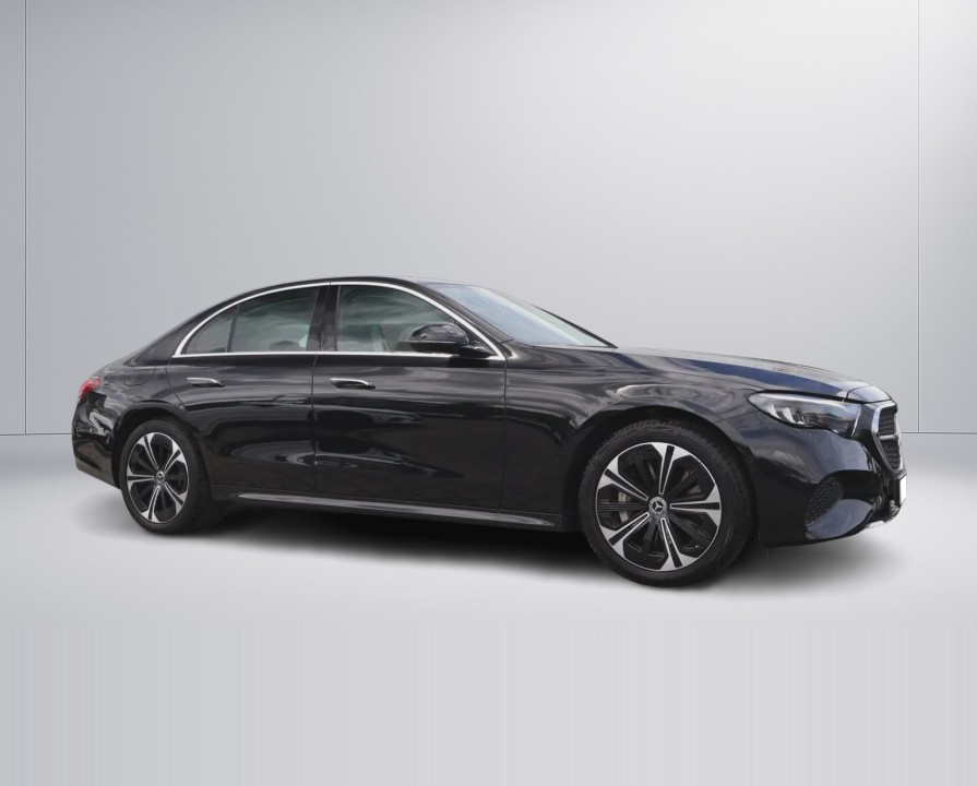 Mercedes-Benz E 300de 4MATIC Avantgarde (3)