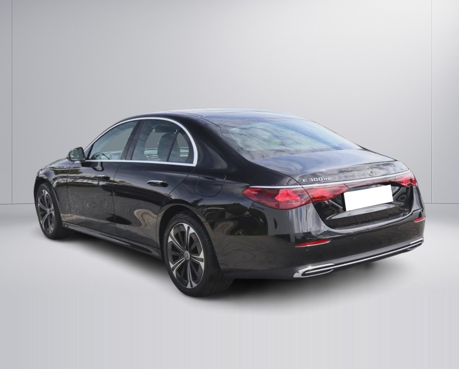 Mercedes-Benz E 300de 4MATIC Avantgarde - foto 7
