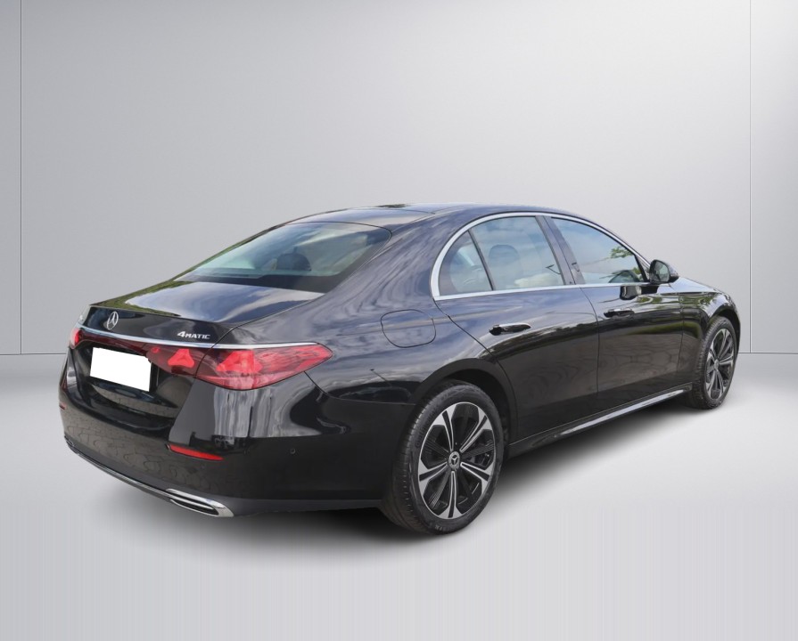 Mercedes-Benz E 300de 4MATIC Avantgarde (5)