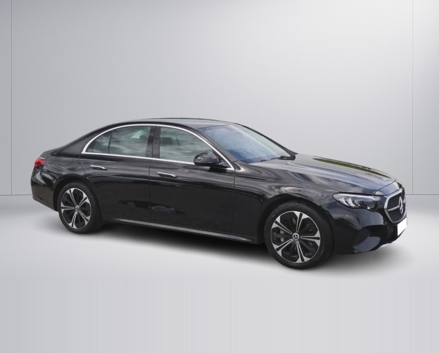 Mercedes-Benz E 300de 4MATIC Avantgarde (2)