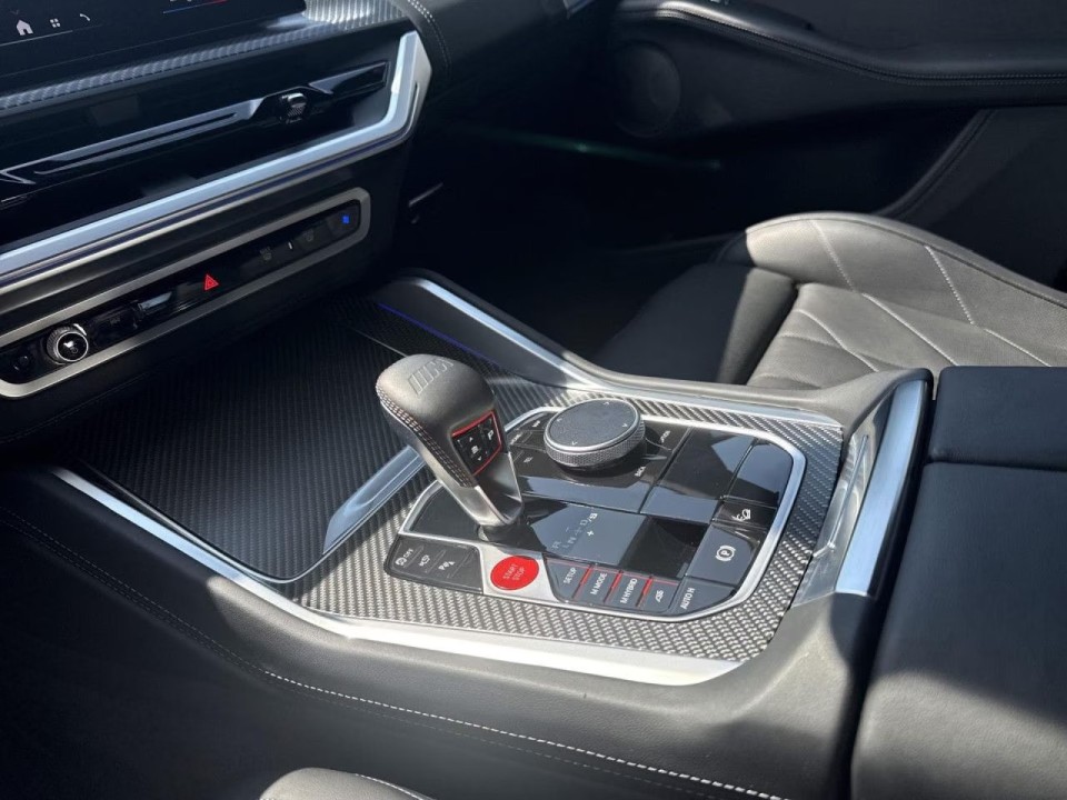 BMW XM 50e - foto 9