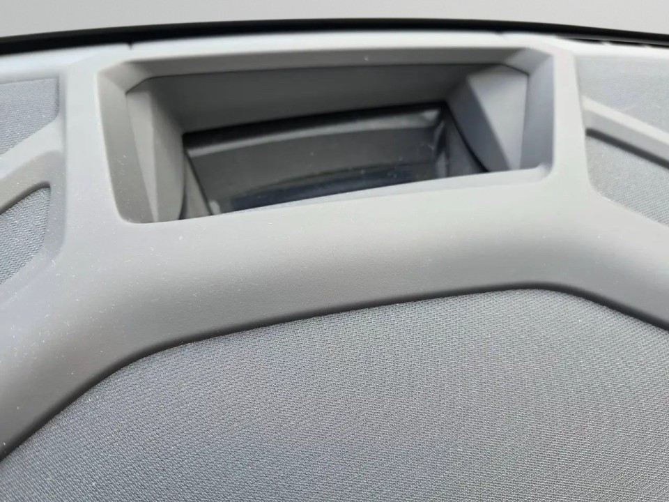 BMW XM 50e - foto 14