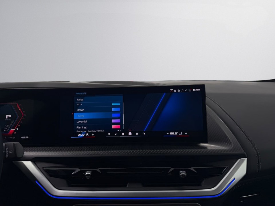 BMW XM 50e - foto 21