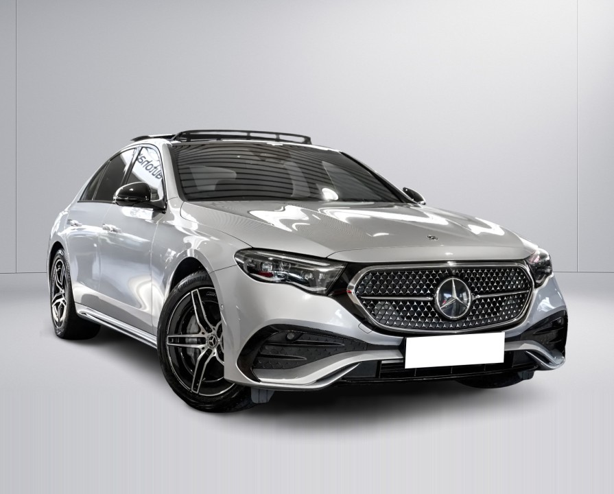 Mercedes-Benz E 300de 4MATIC AMG Line Premium (3)