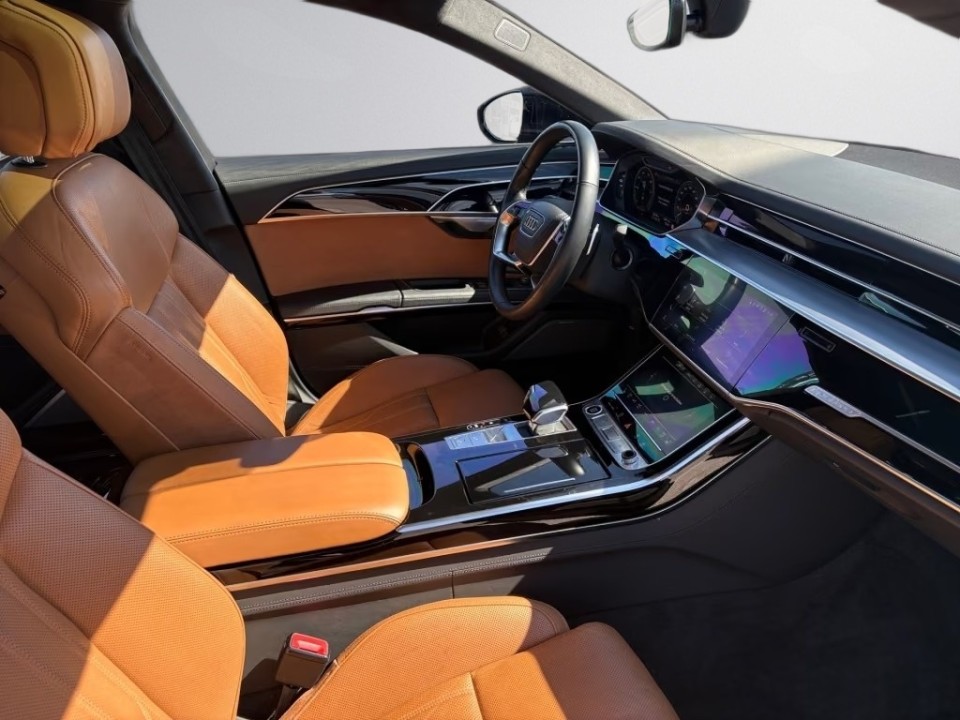 Audi A8 L 60 TFSIe quattro - foto 10