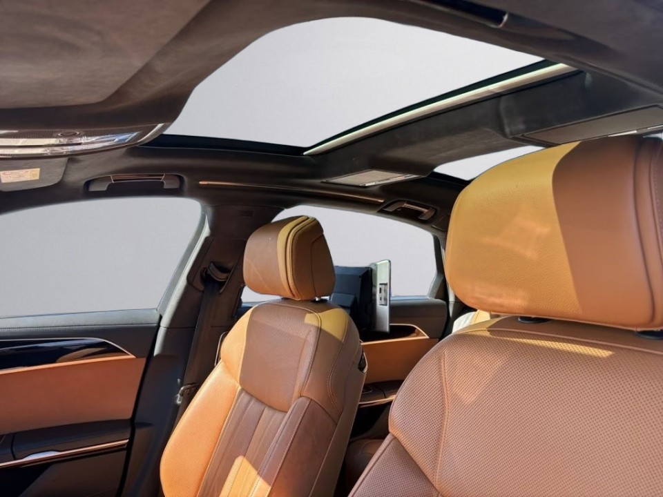 Audi A8 L 60 TFSIe quattro - foto 21